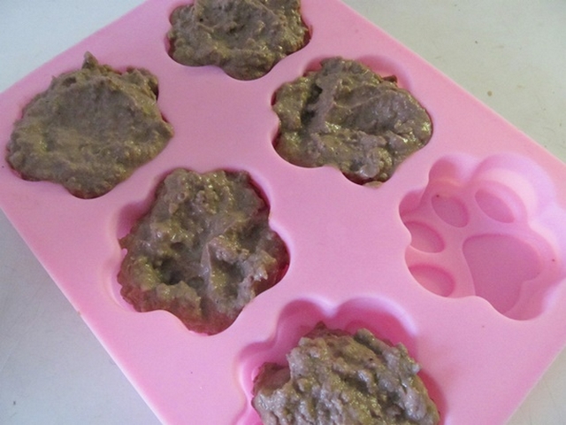 Vaříme pro kočky: recept na játrovou paštiku