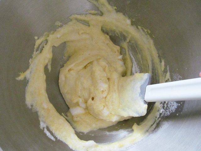 Vaříme pro kočky: recept na piškoty pro kočky - Lehce smícháme