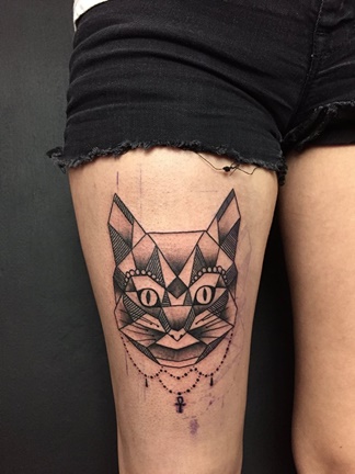 Výzmam Tetování Kočky : Tetovani Handpoke Vs Strojek ...